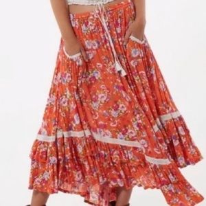 Spell and the Gypsy Revolver Maxi 🧚‍♂️